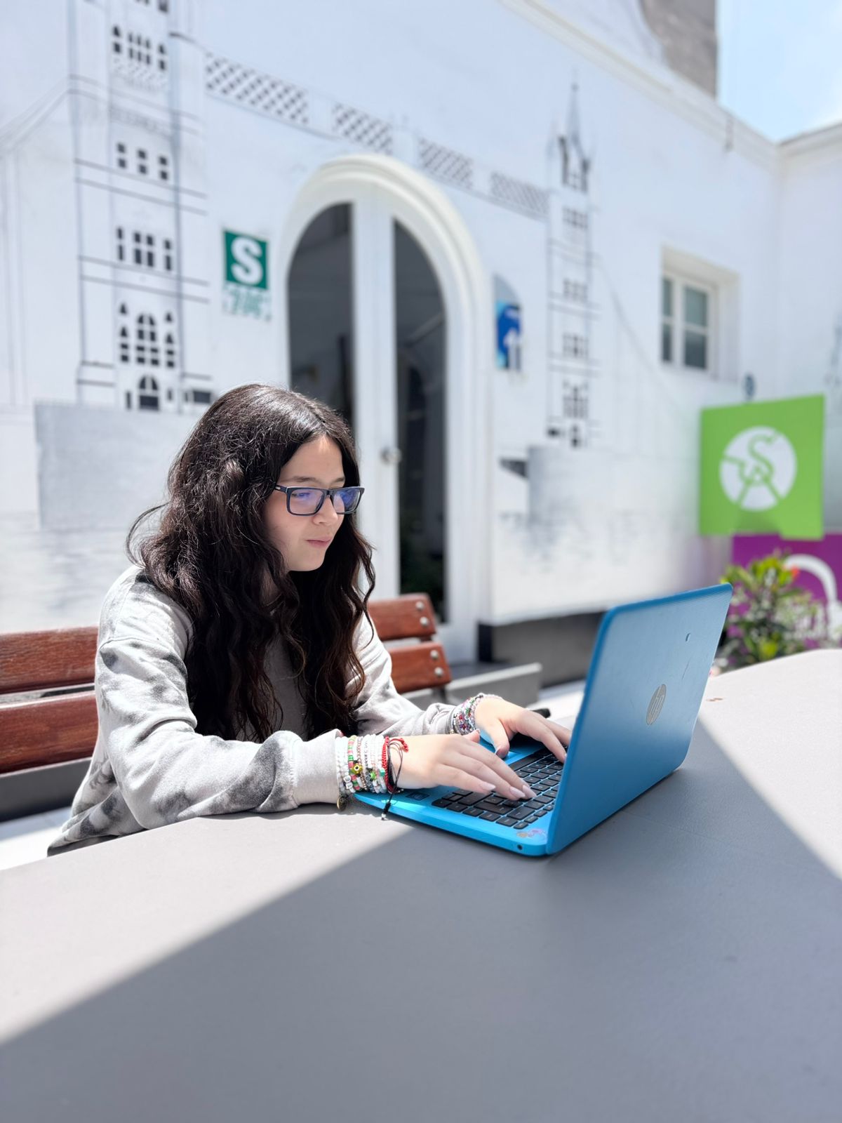 Estudiantes de la modalidad virtual para menores